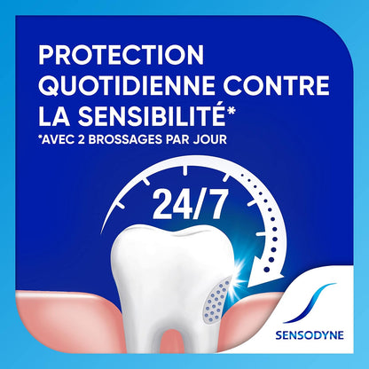 Sensodyne Whitening & Zahnstein Zahnpasta, stärkt, schützt und hellt empfindliche Zähne auf, 135 ml (Verpackung kann variieren)