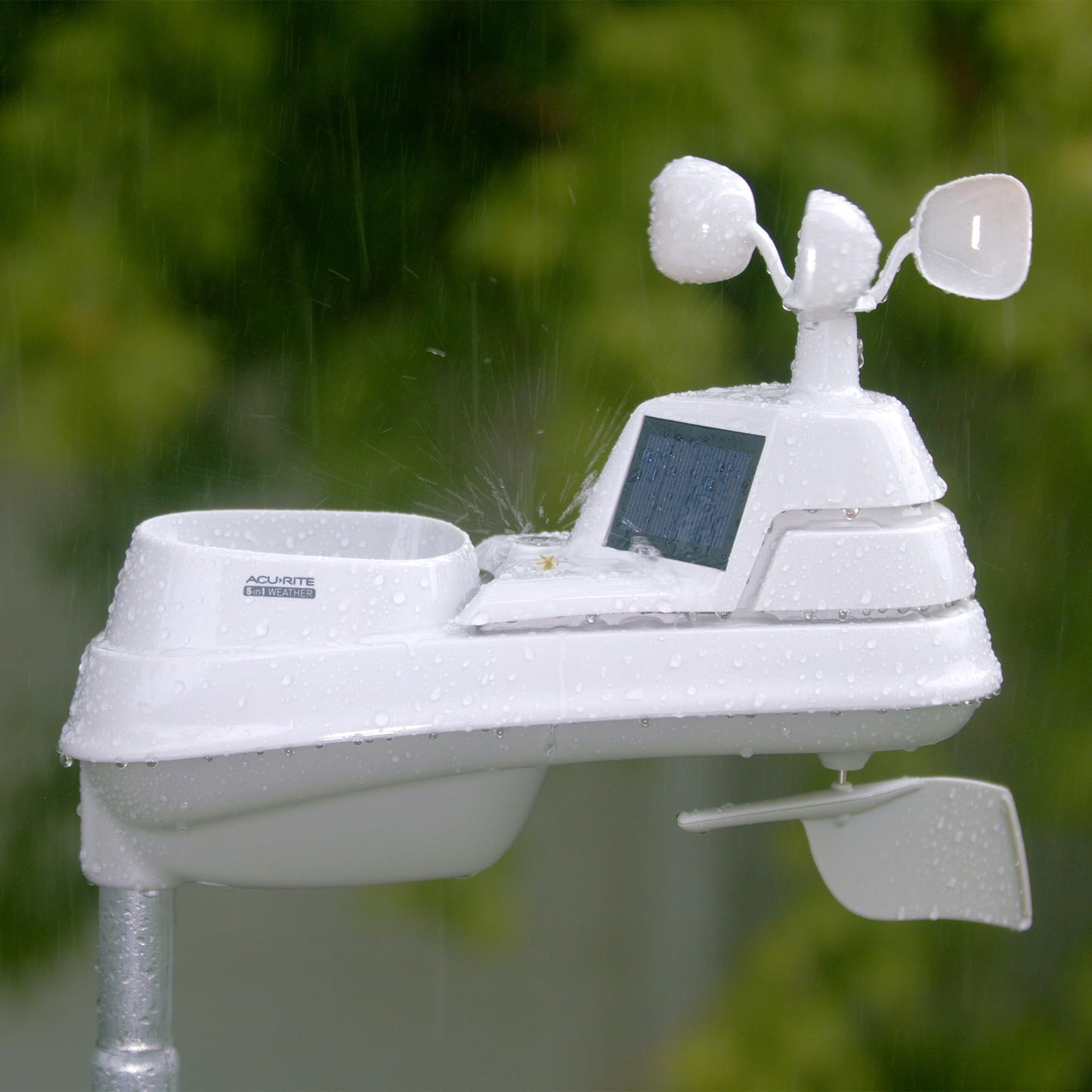 AcuRite Iris Weather Station with Rain Gauge and Wind Speed/Direction, Indoor Outdoor Thermometer Wireless Outdoor Sensor for Temperature and Humidity, and HD Display with Built-In Barometer (01535M)