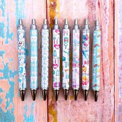YJ PREMIUMS Dental Wrap Pens 8 Stück – Bürobedarf mit Zahn-Motiv, schwarze Stifte mit Zahnmuster als Geschenk für Mitarbeiter, Geschenke für Zahnarzthelferinnen, perfekt für die Wertschätzungswoche der Zahnarzthelferinnen