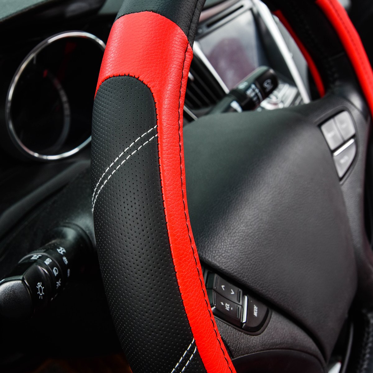 CAR PASS Line Rider Mikrofaser-Leder Sportlicher Lenkradbezug Universal Passend für 95% LKW, SUV, PKW, 36,8-38,1 cm Rutschfest Sicher Bequem Design (Schwarz-Grau)