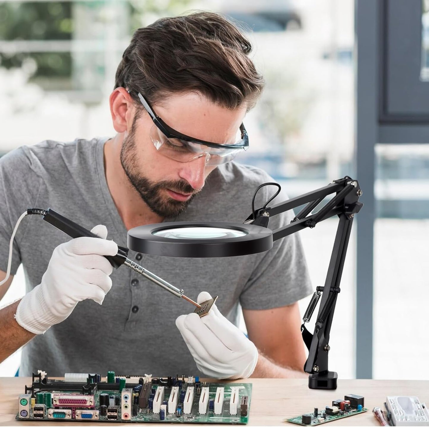 LED Magnifier Desk Lamp with Stand and Clamp - A Game-Changer for Close Work
