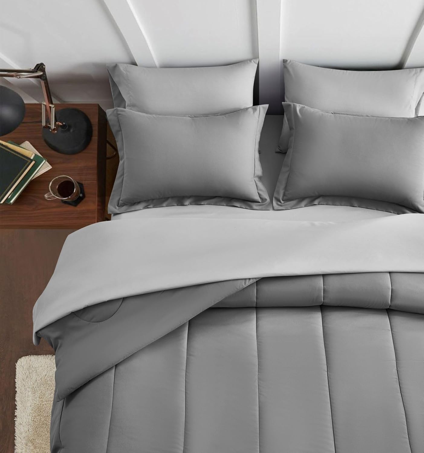 Elevate Your Bedroom with the Maple&Stone 7-Piece Bedding Set