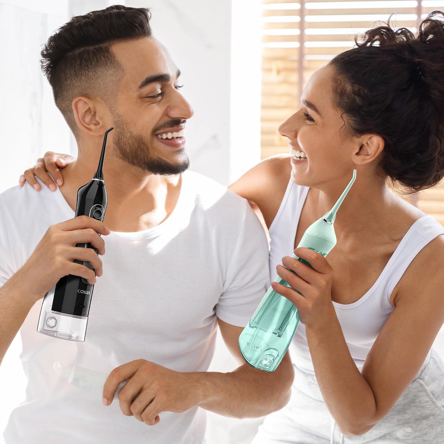 COSLUS Water Flosser C20 (F5020E): 300ML Kabelloser Elektrischer Munddusche Wiederaufladbar IPX7 Wasserdicht Tragbares Reise-Zahnseide-Set für die Zähne