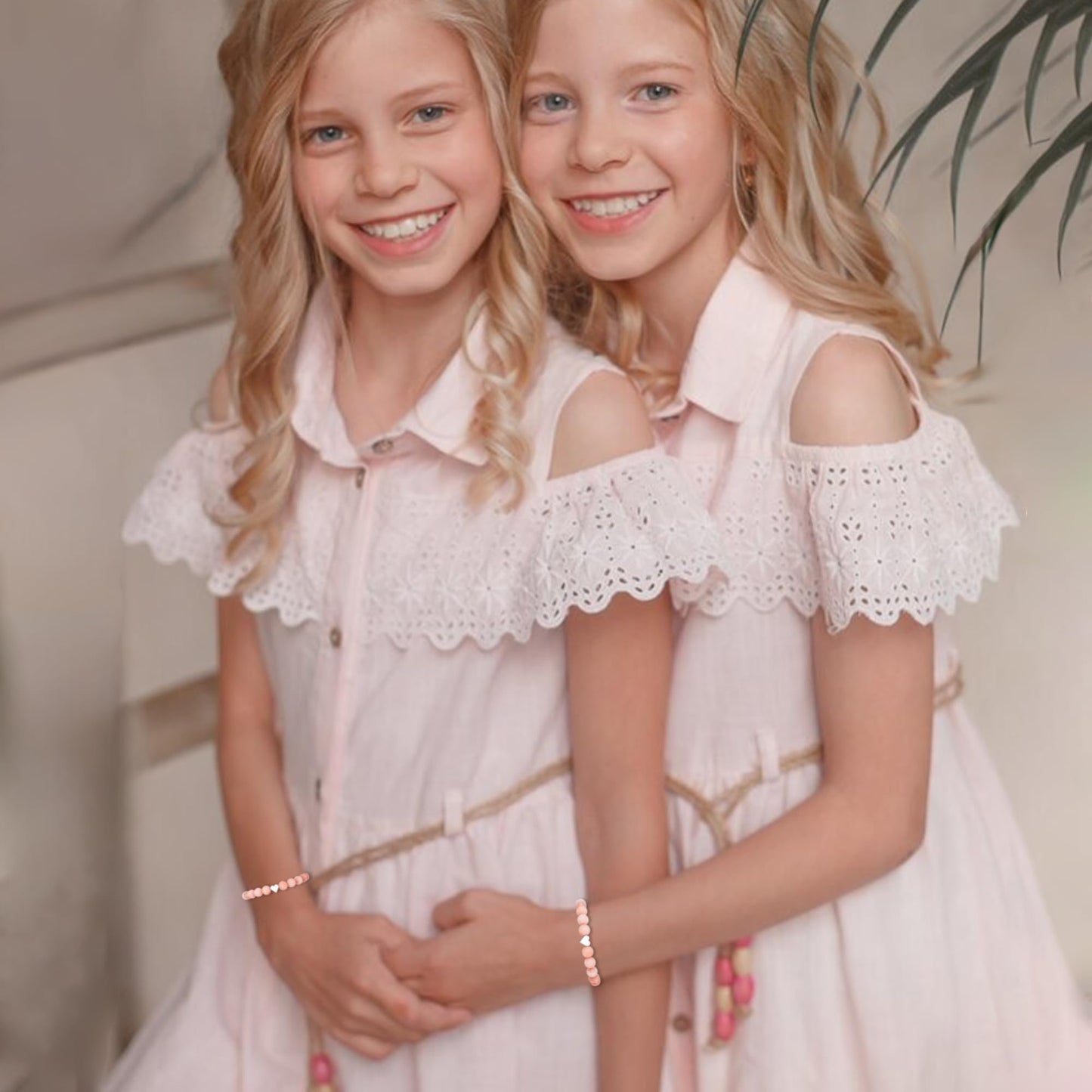 Sereney 5 Jahre altes Mädchen Geburtstagsgeschenkideen, verstellbares rosa-weißes Perlenarmband als Fünf-Jahres-5-Jahre-altes 5. Geburtstagsgeschenk für Teenager-Mädchen, Tochter, Nichte, Enkelin
