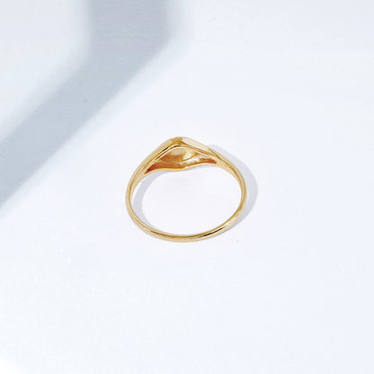 Amazon Essentials 14K Plated Sterling Silver Round Signet Ring