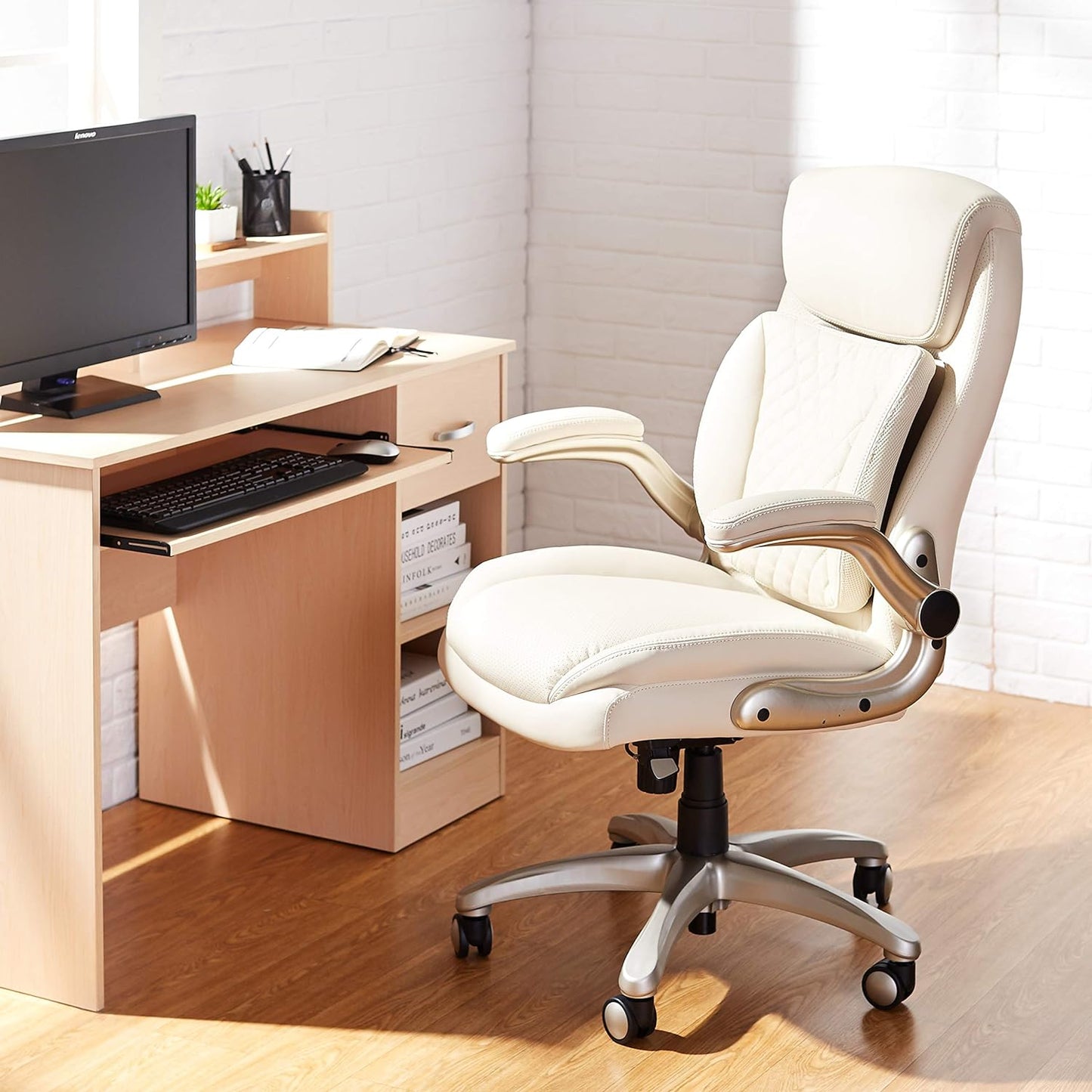 Amazon Basics Ergonomic Executive Office Desk Chair Review