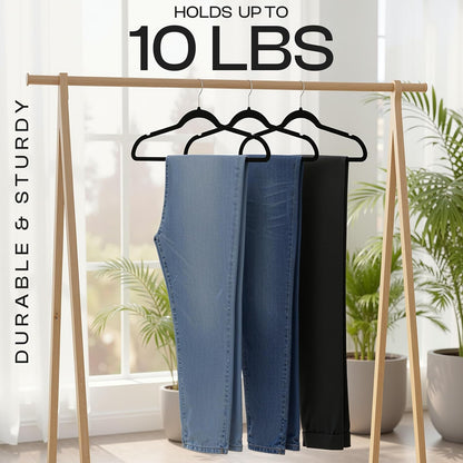 Utopia Home Samtbügel 50er-Pack, strapazierfähig, rutschfest, platzsparend, Filzkleiderbügel mit 360°-Haken & Kerben (Schwarz)