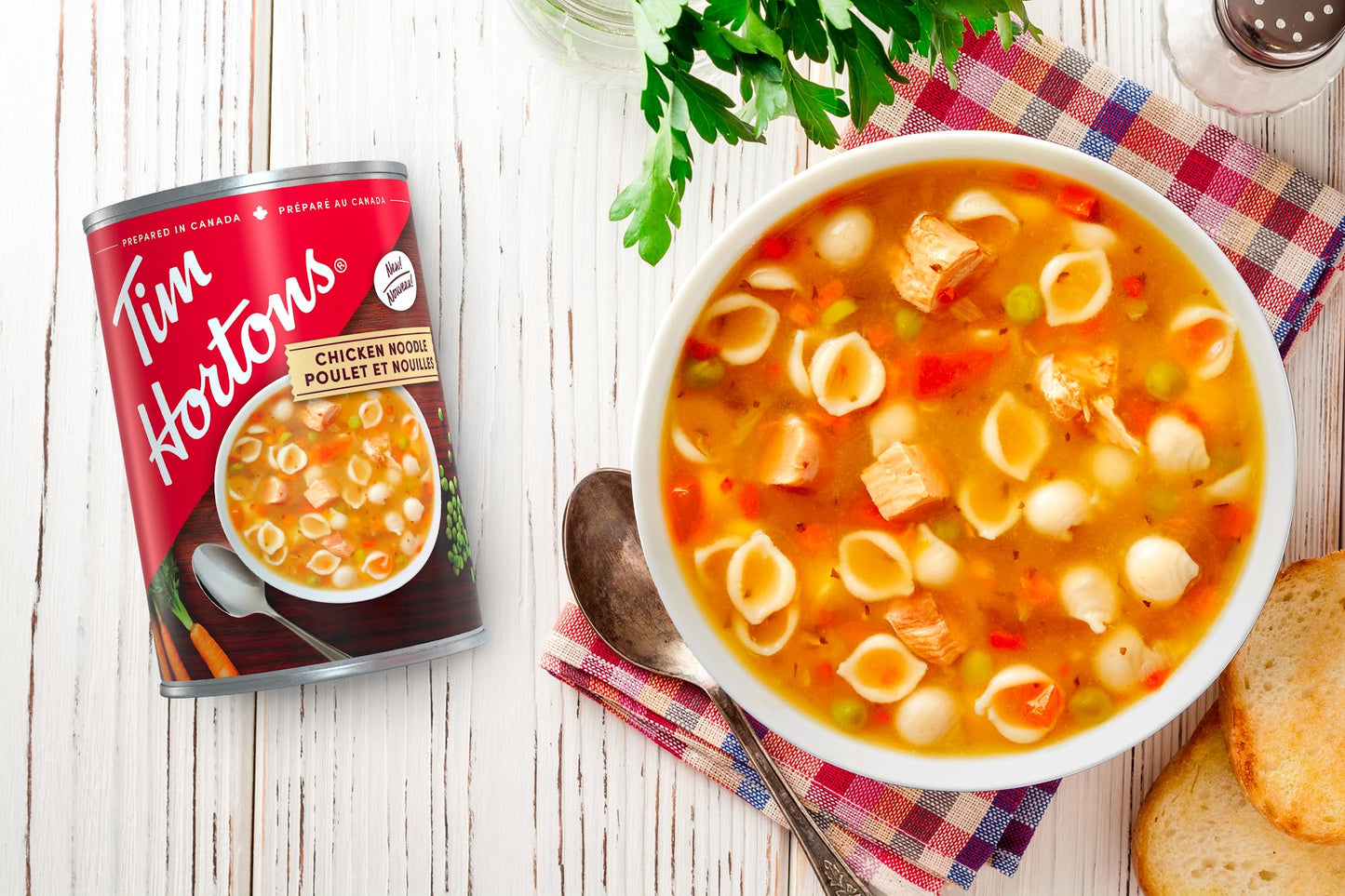 Tim Hortons Hühnernudelsuppe, servierfertig, 540 ml Dose {Importiert aus Kanada}