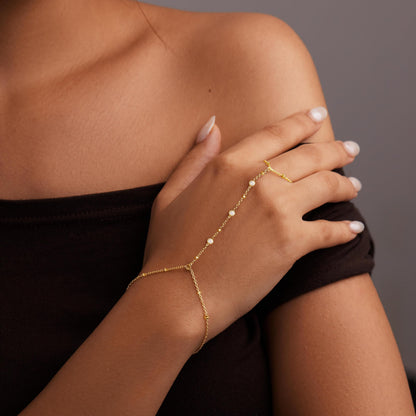 Goldarmbänder für Frauen Stapel Nicht Anlaufen, 14K Vergoldete Stapelbare Armbänder Set für Frauen Trendy, Wasserdicht Einfacher Schmuck Sets Geschenke Inklusive Perlen-/Kuban-/Büroklammer-/Fischgräten-/Seilglieder-Kette, Modeaccessoires