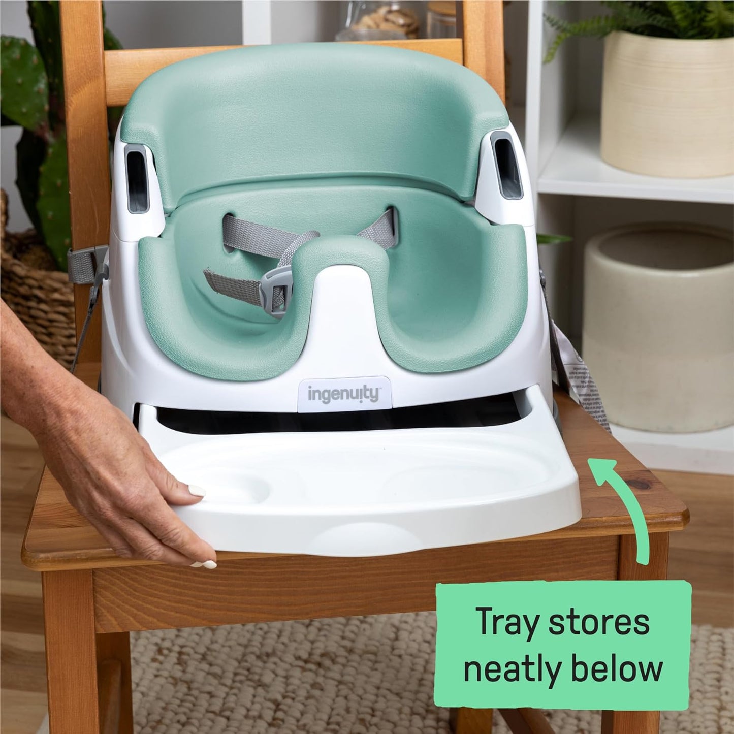 Ingenuity Baby Base 2-in-1 Sitzerhöhung mit Esstablett – Night Sky