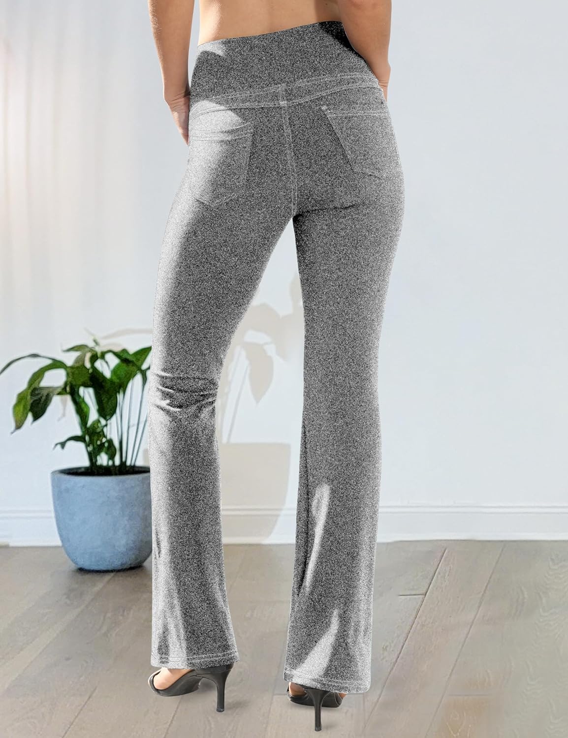VOOVEEYA Lässige Bootcut Yoga-Hose für Damen, 4 Taschen – Schlagleggings, High Waist, Bauchkontrolle, Bootleg-Arbeitshose