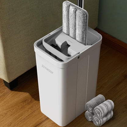 White Bucket #2124 + 60" Flat Mop + 4 Pads