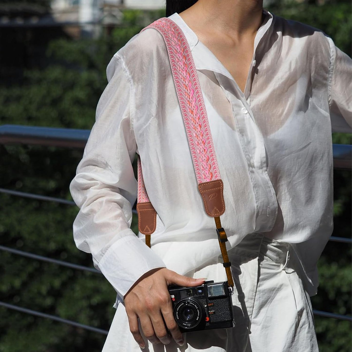 Padwa Lifestyle Speed Pink Camera Strap - A Perfect Blend of Style and Functionality