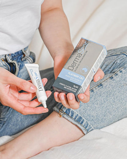 Classic Gel Platinum C & E - 15 grams. Medical Grade Silicone Gel for Scar Reduction - With Added Antioxidants Vitamin C (1%) & Vitamin E (10%) - Acne, Scar Treatment Cream - Tube Packaging