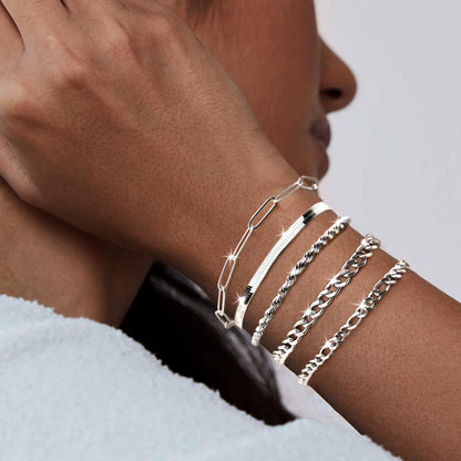 Goldarmbänder für Frauen Stapel Nicht Anlaufen, 14K Vergoldete Stapelbare Armbänder Set für Frauen Trendy, Wasserdicht Einfacher Schmuck Sets Geschenke Inklusive Perlen-/Kuban-/Büroklammer-/Fischgräten-/Seilglieder-Kette, Modeaccessoires