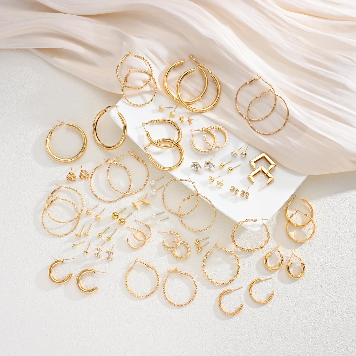 42 Paar goldene Creolen für Damen, Modisches klobiges Perlenohrring-Multipack, gedrehter Statement-Ohrring-Pack, hypoallergene kleine große Creolen für Geburtstagsfeiern (Gold-42 Paare)