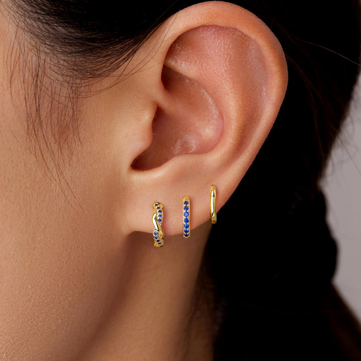 Inerney 14K Gold Plated Huggie Hoop Earrings for Women, Small Sterling Silver Earring Set Hypoallergenic Cartilage Helix Stacks, Mini Dainty Cute Trendy Birthstone Jewelry Gift for Multiple Piercings