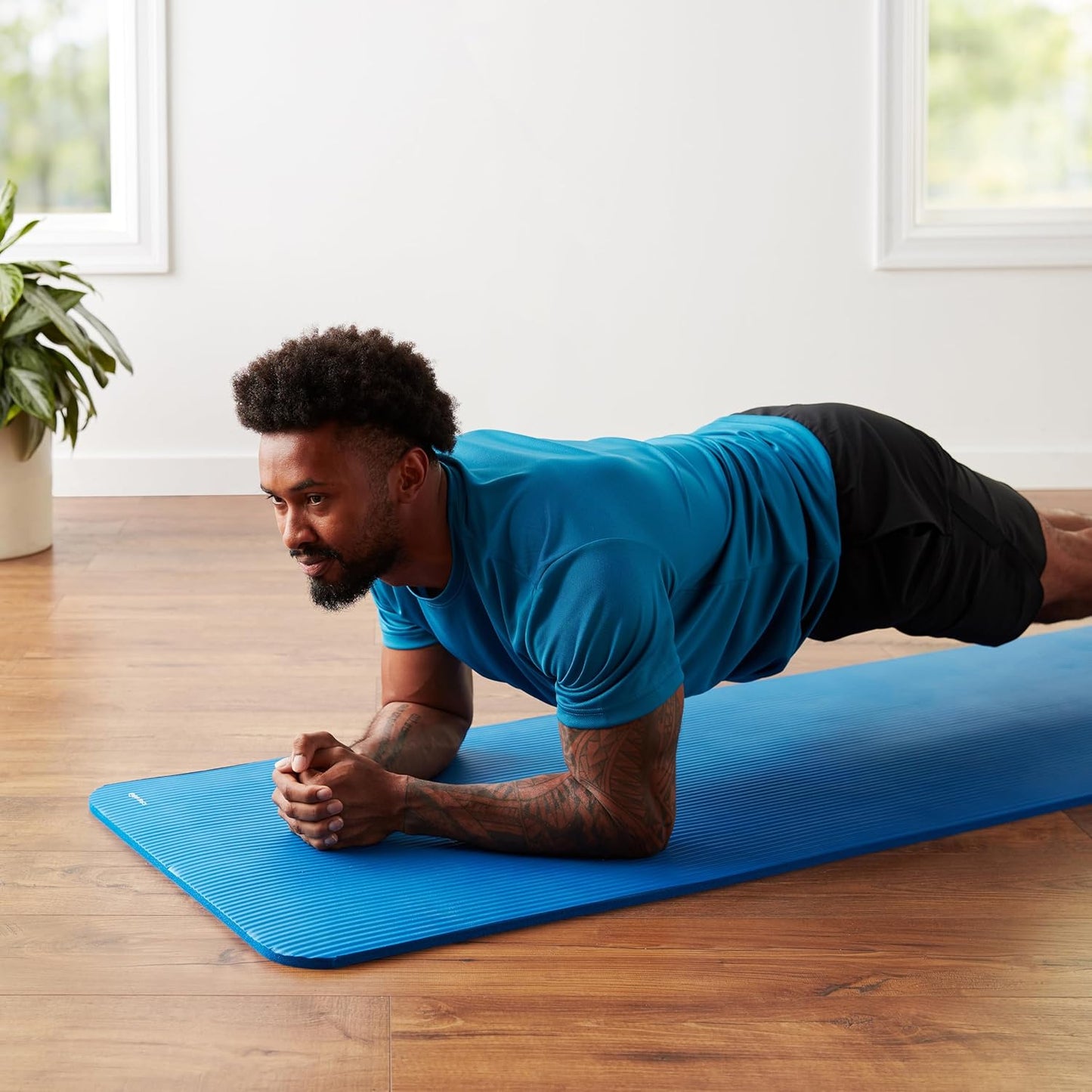 Amazon Basics Dicke Übungs-Yogamatte mit Tragegurt