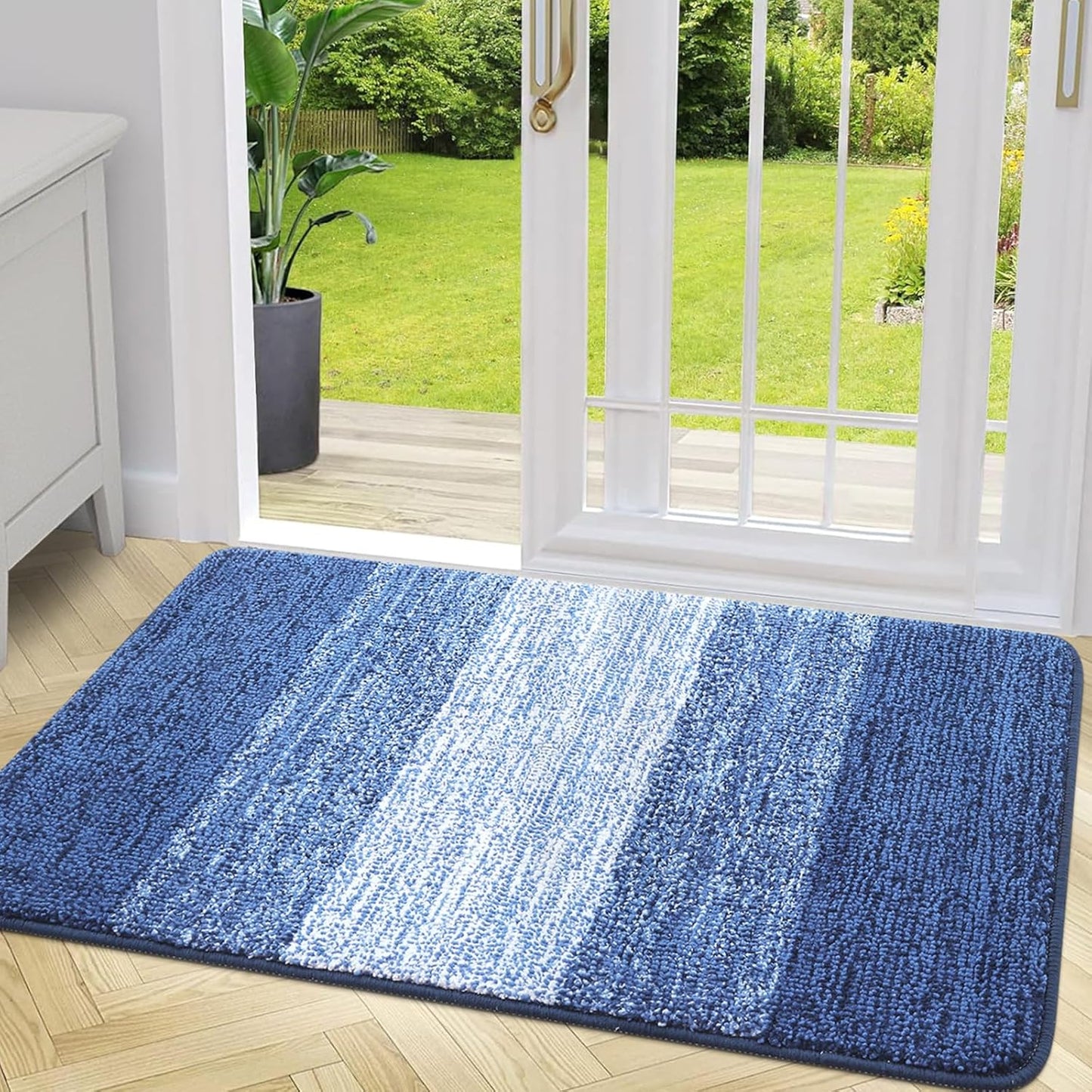 20" x 32"Navy