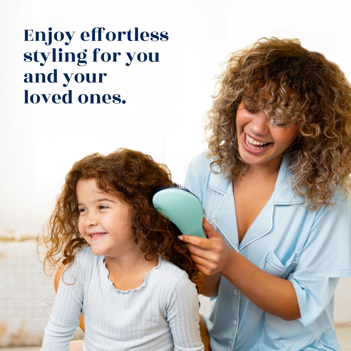Crave Naturals Glide Thru Entwirrbürste für Erwachsene und Kinder. Entwirrbürste für natürliches, lockiges, glattes, nasses oder trockenes Haar. Haarbürsten für Frauen. Stylingbürste (Blau)