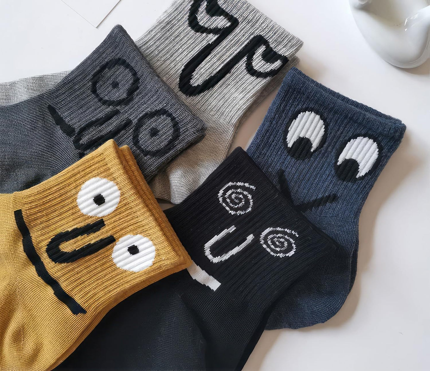 Lustige Crew Socken Bunte Neuheit Niedliche Casual Crew Socken Geschenkpackungen für Damen Herren
