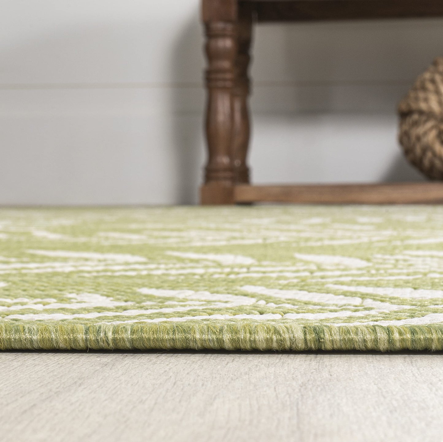 JONATHAN Y Palm Frond Indoor Outdoor Runner Rug 2X10 Orange/Cream, Nevis for Backyard, Patio, Porch, Easy-Cleaning, High Traffic, Pet-Friendly, Non-Shedding (SMB119E-210)