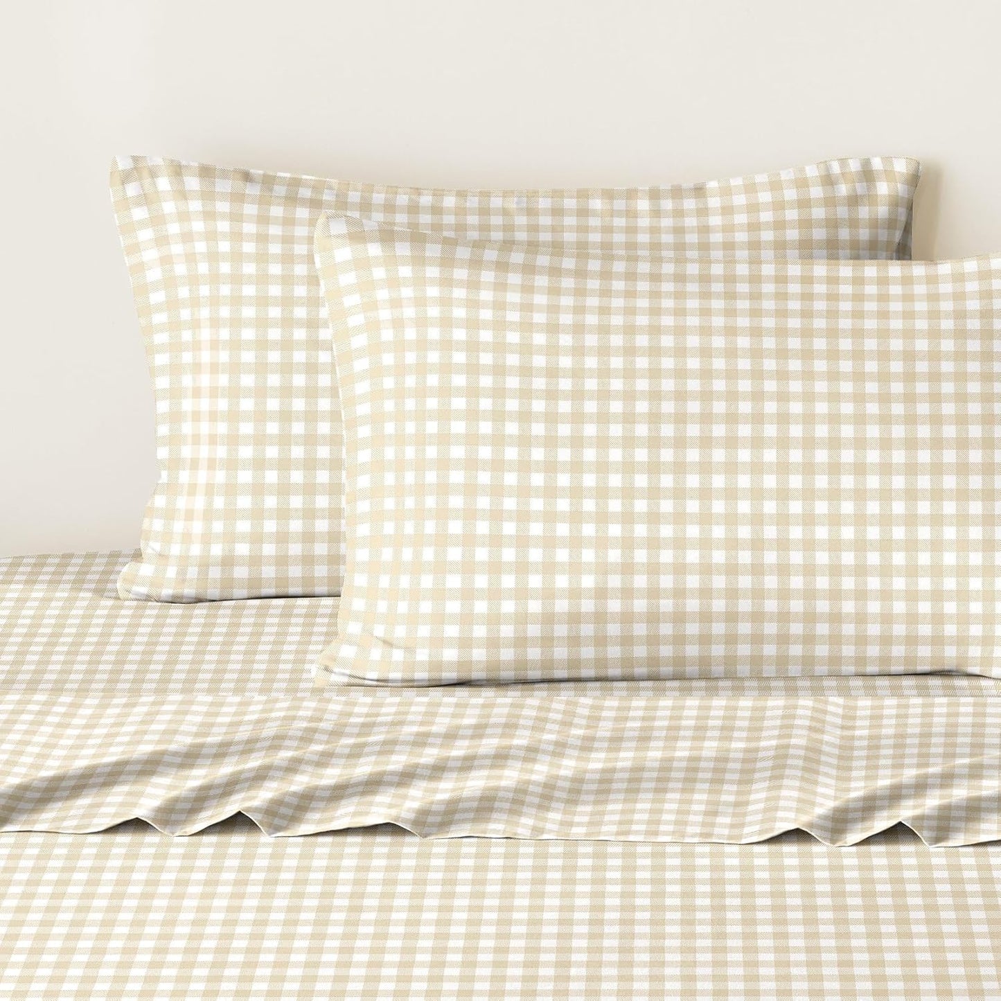 Wake In Cloud Gingham Bed Sheets Set Review: A Fresh Take on Classic Comfort