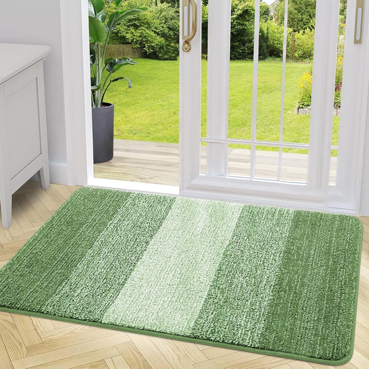 20" x 32"Grass Green
