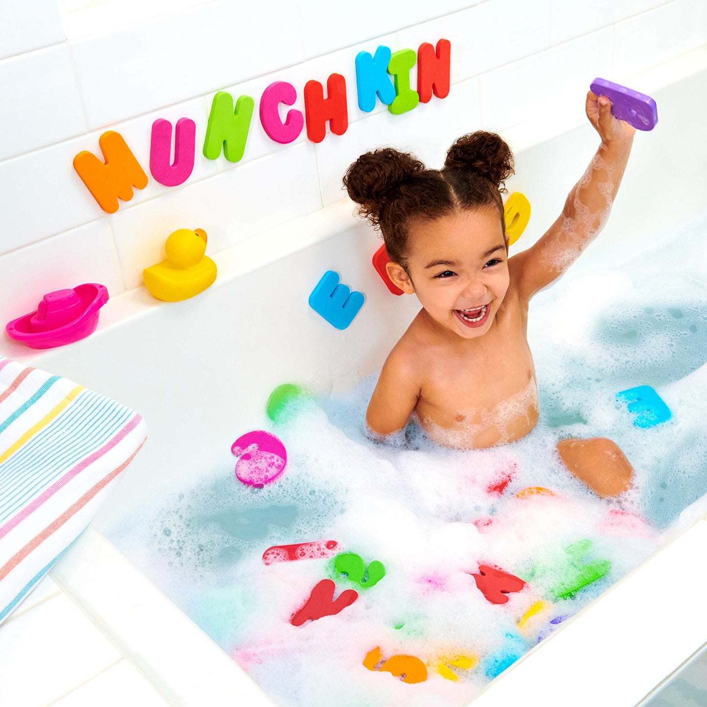 Munchkin® Learn™ Bade-Buchstaben und -Zahlen 36-teiliges Badespielzeug für Kleinkinder