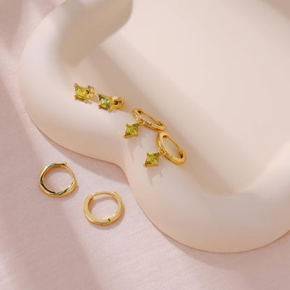 Gold Earrings For Women, Dainty Huggie Earrings Stack 14K Gold Plated Pearl Dangle Earrings for Women Trendy Cute Hypoallergenic Unique Gold Earring Stack Fashion Gold Jewelry Gifts