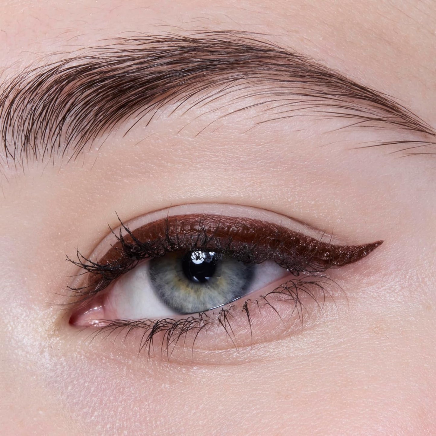 e.l.f. Smoky Kohl Eyeliner, Augenstift für langanhaltende, ausdrucksstarke, hochpigmentierte Make-up-Looks, vegan & tierversuchsfrei, Black Velvet
