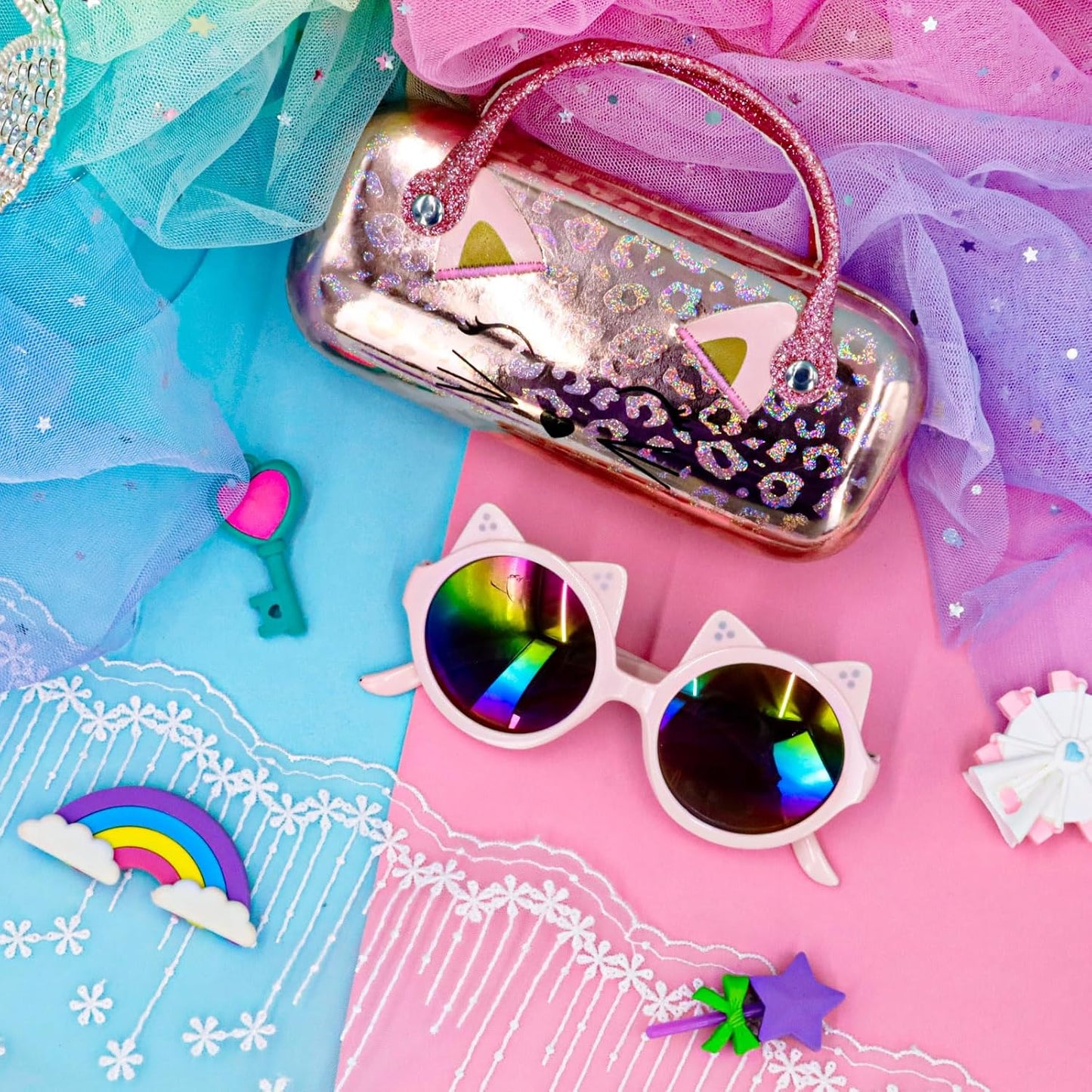 PinkSheep Sonnenbrille für Mädchen, polarisierte Sonnenbrille für Babys und Kinder mit Etui, Einhorn, Oval, Katzen, Herzbrillen, UV400-Schutz