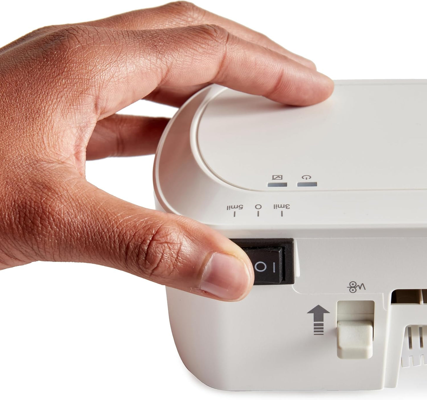 Amazon Basics 9-Inch Thermal Laminator Machine: A Simple, Effective Solution