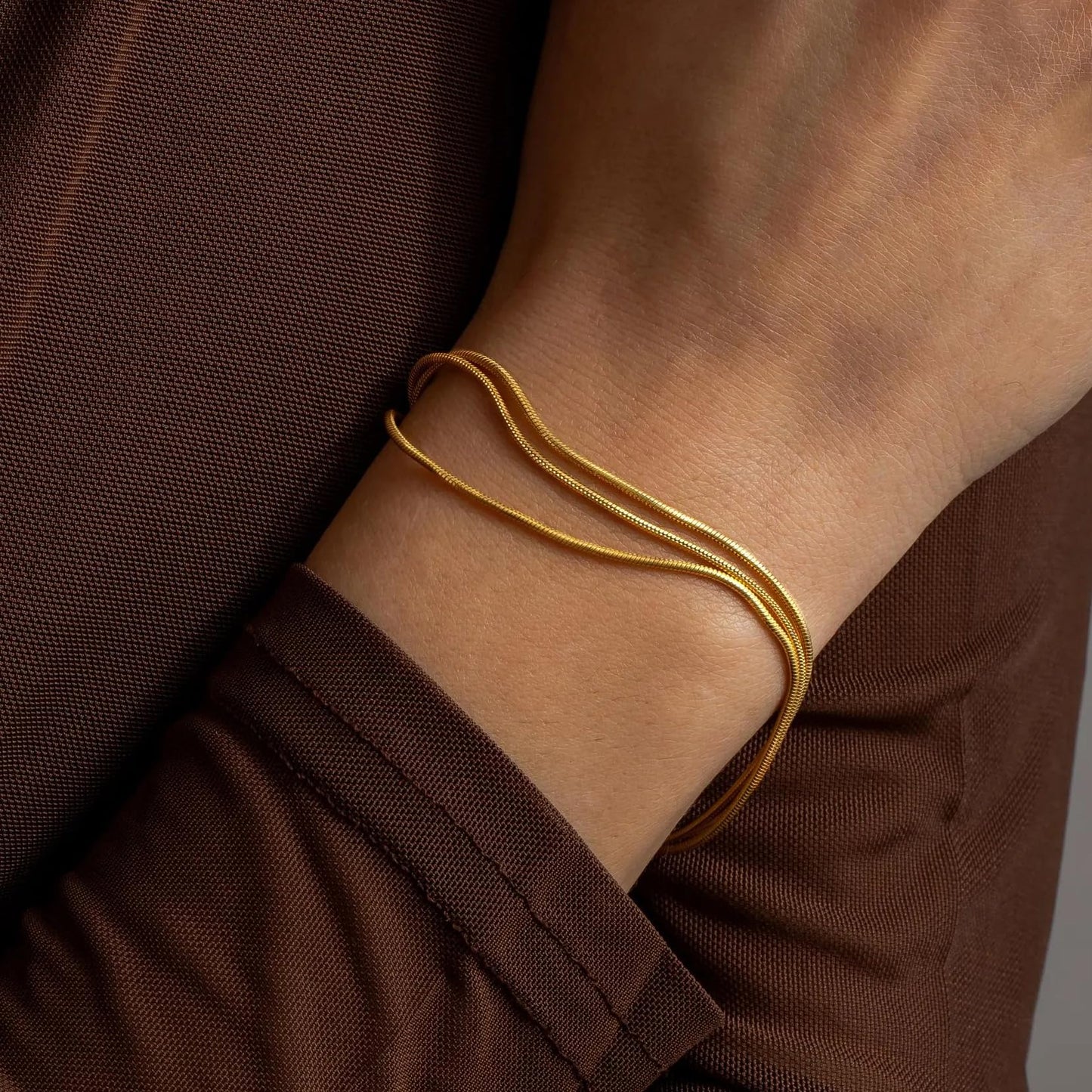 Gold Bracelets for Women, 14K Gold Plated Stackable Bracelet Stack Set Adjustable Charm Paperclip Chain Snake Link Layered Waterproof Jewelry Sets Gifts