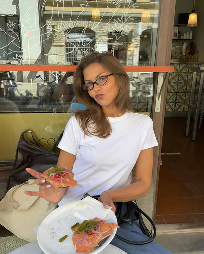 GUVIVI Retro Ovale Sonnenbrille für Damen Chic Cat Eye 90er Jahre Sonnenbrille Leichte Schmale Sonnenbrille Trendiger UV-Schutz Sonnenbrille