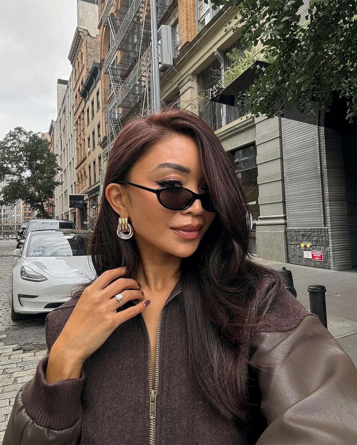 GUVIVI Retro Ovale Sonnenbrille für Damen Chic Cat Eye 90er Jahre Sonnenbrille Leichte Schmale Sonnenbrille Trendiger UV-Schutz Sonnenbrille