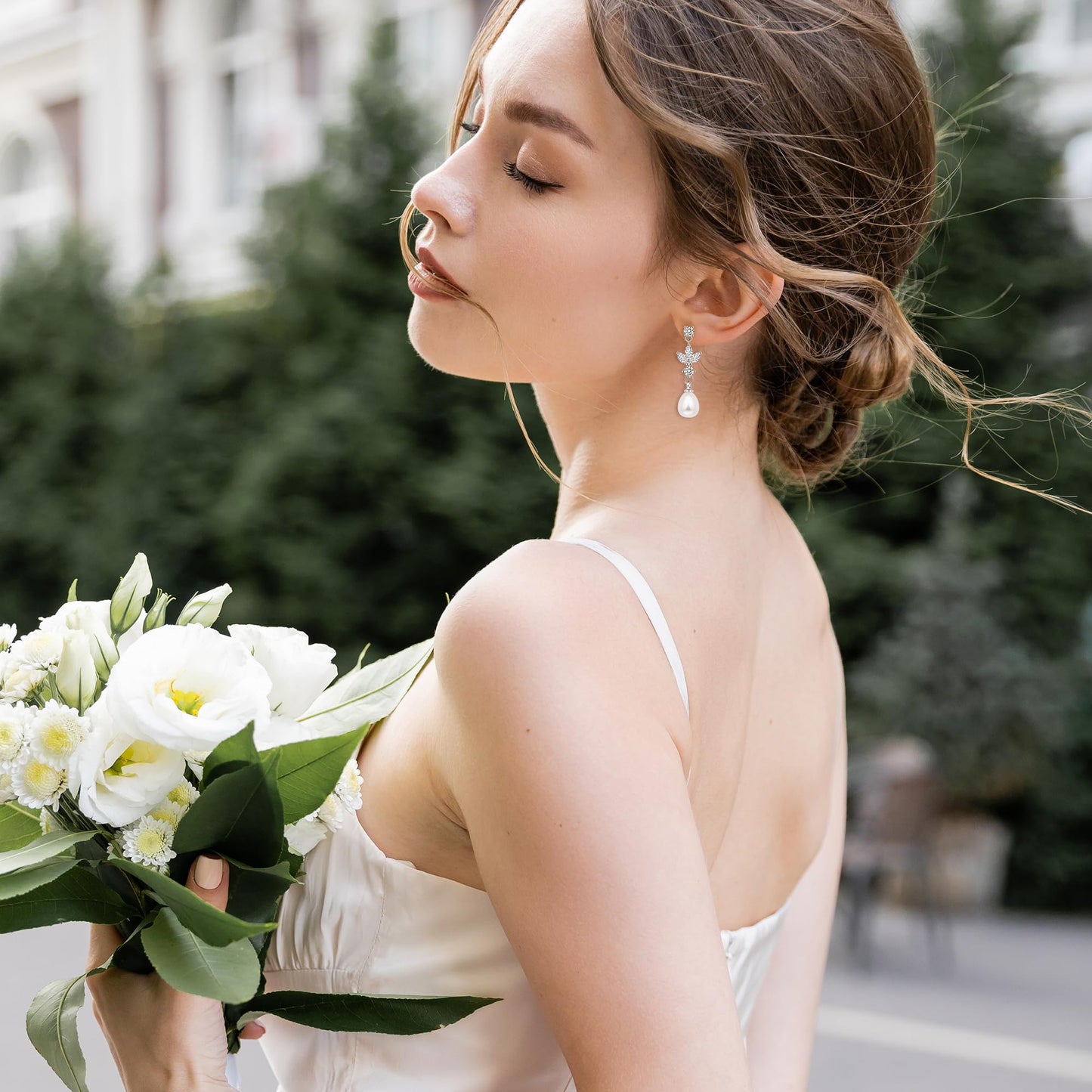 Trinckle Silber Tropfenohrringe mit Perlen, Silber Hängeohrringe für Frauen 5mm Brautperlen Lange Ohrringe für Muttertag, Weiß Boho Accessoires Hochzeitsschmuck, Silber Statement Ohrringe für Abschlussball Geburtstag