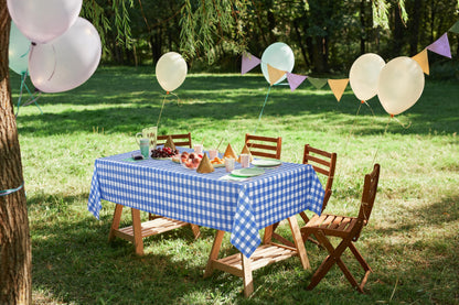 Utopia Kitchen Einweg-Tischdecke aus Kunststoff (12er Pack – 137x274 cm) Weiß Rechteckige Tischdecke Wasserdicht Schmutzabweisend Party-Tischdecke