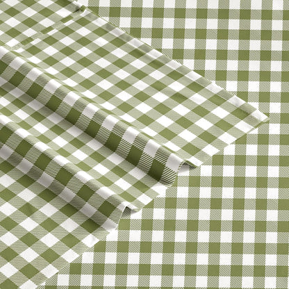 Wake In Cloud Gingham Bed Sheets Set: A Cozy Addition to Your Dorm Room