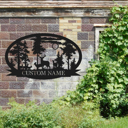 Personalisiertes Hirsch Metallschild für die Hütte | Individuelles Metallschild | Personalisierte Campingschilder | Hirschjäger-Geschenk | Individuelle Metallschilder für draußen | Individuelles Familiennamenschild | Hüttendekoration | Veranda-Schild