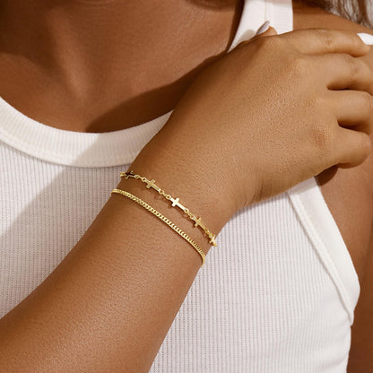 Goldarmbänder für Frauen Stapel Nicht Anlaufen, 14K Vergoldete Stapelbare Armbänder Set für Frauen Trendy, Wasserdicht Einfacher Schmuck Sets Geschenke Inklusive Perlen-/Kuban-/Büroklammer-/Fischgräten-/Seilglieder-Kette, Modeaccessoires