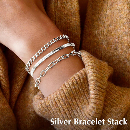 Goldarmbänder für Frauen Stapel Nicht Anlaufen, 14K Vergoldete Stapelbare Armbänder Set für Frauen Trendy, Wasserdicht Einfacher Schmuck Sets Geschenke Inklusive Perlen-/Kuban-/Büroklammer-/Fischgräten-/Seilglieder-Kette, Modeaccessoires