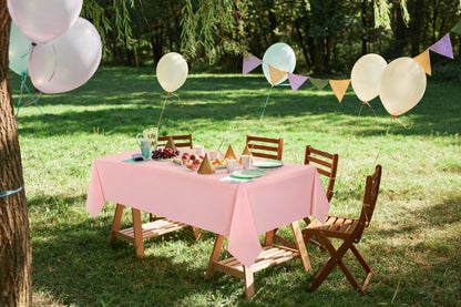 Utopia Kitchen Einweg-Tischdecke aus Kunststoff (12er Pack – 137x274 cm) Weiß Rechteckige Tischdecke Wasserdicht Schmutzabweisend Party-Tischdecke