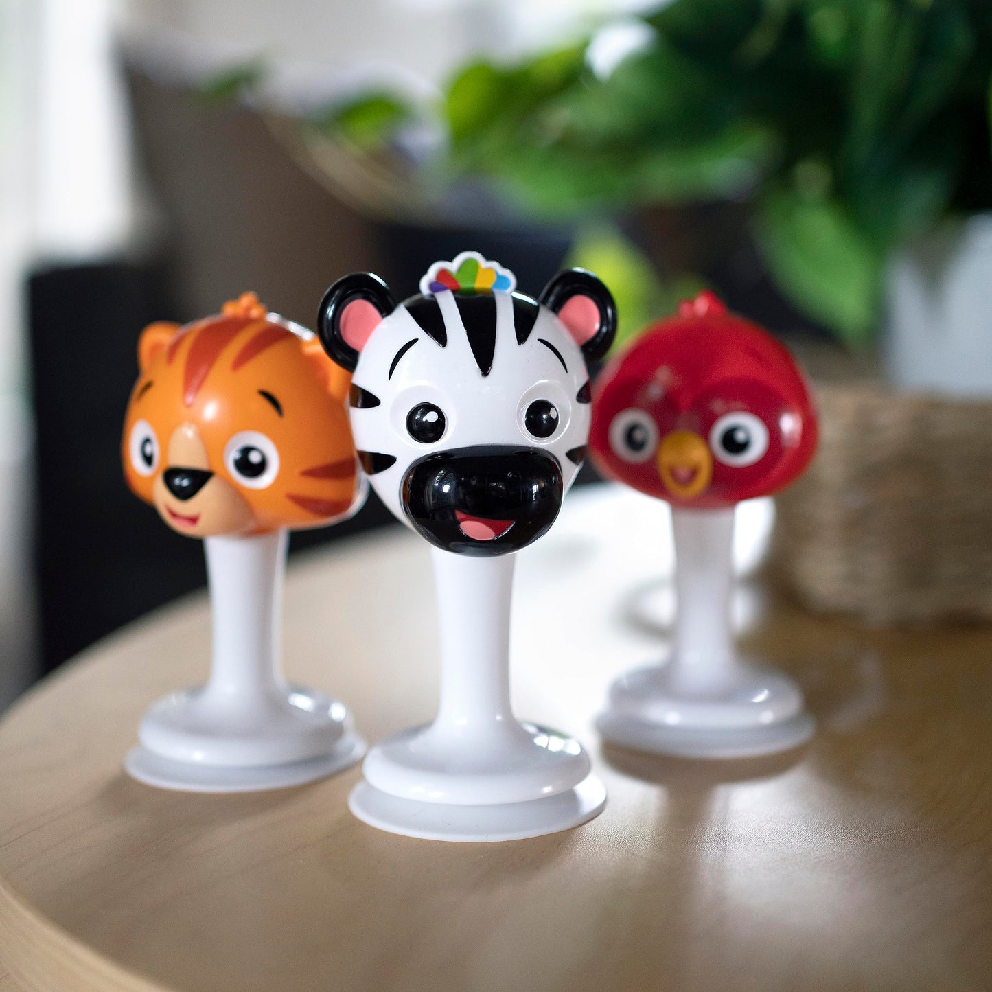 Baby Einstein Sticky Spinner BPA-freies Hochstuhl-Aktivitätsspielzeug, 3 Monate+