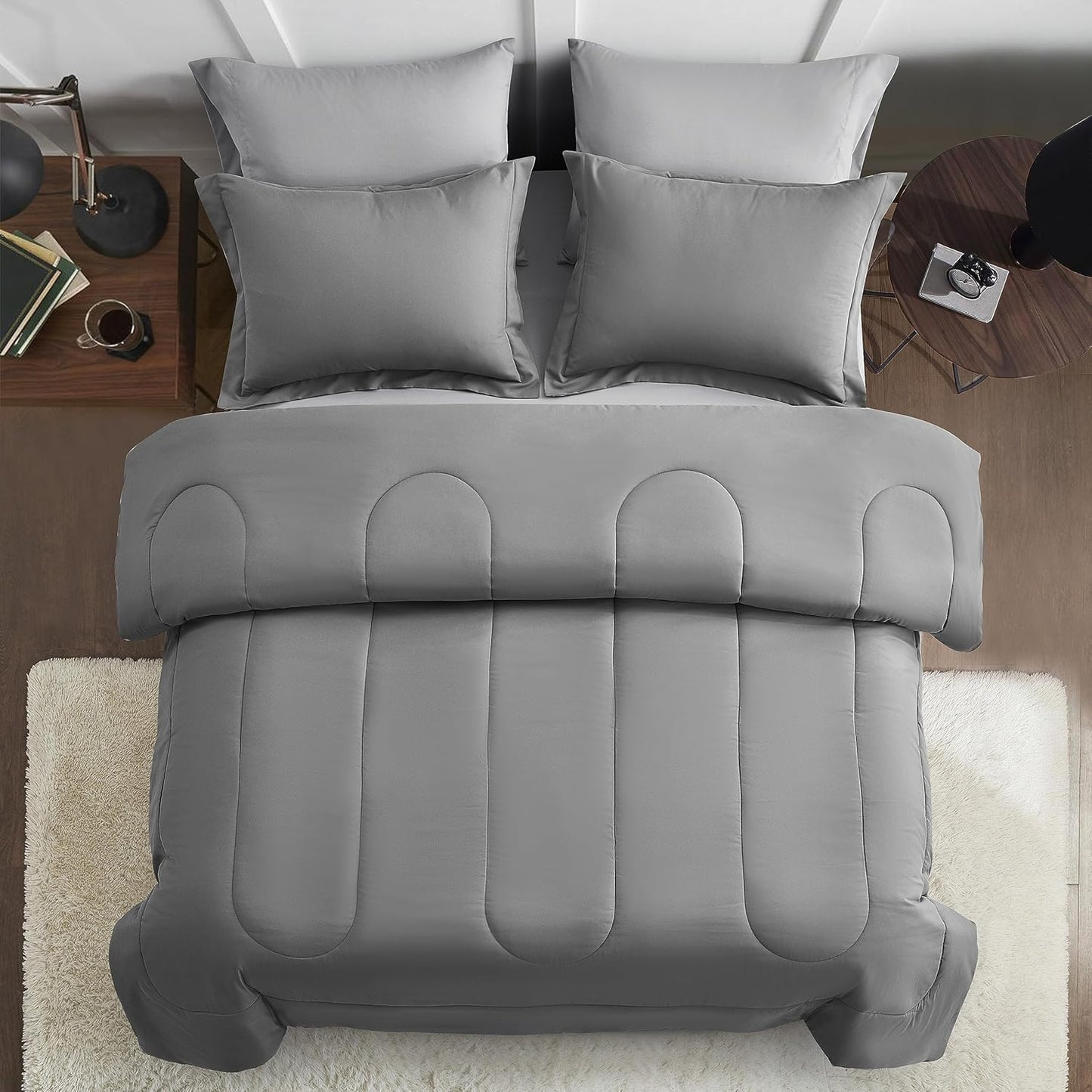 Elevate Your Bedroom with the Maple&Stone 7-Piece Bedding Set