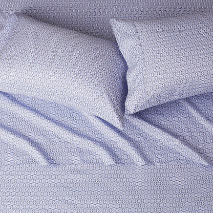 Upgrade Your Bed with the Amazon Basics Microfiber Sheet Set