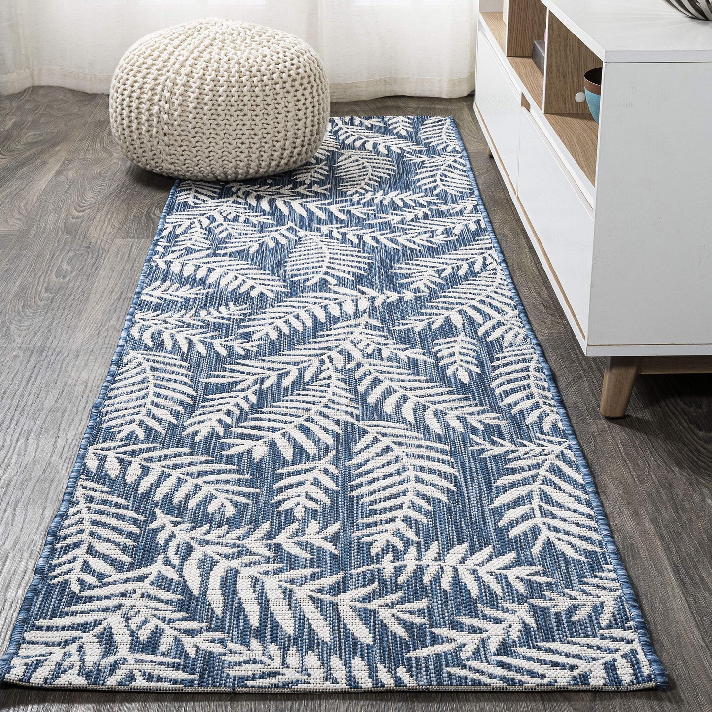 JONATHAN Y Palm Frond Indoor Outdoor Runner Rug 2X10 Orange/Cream, Nevis for Backyard, Patio, Porch, Easy-Cleaning, High Traffic, Pet-Friendly, Non-Shedding (SMB119E-210)