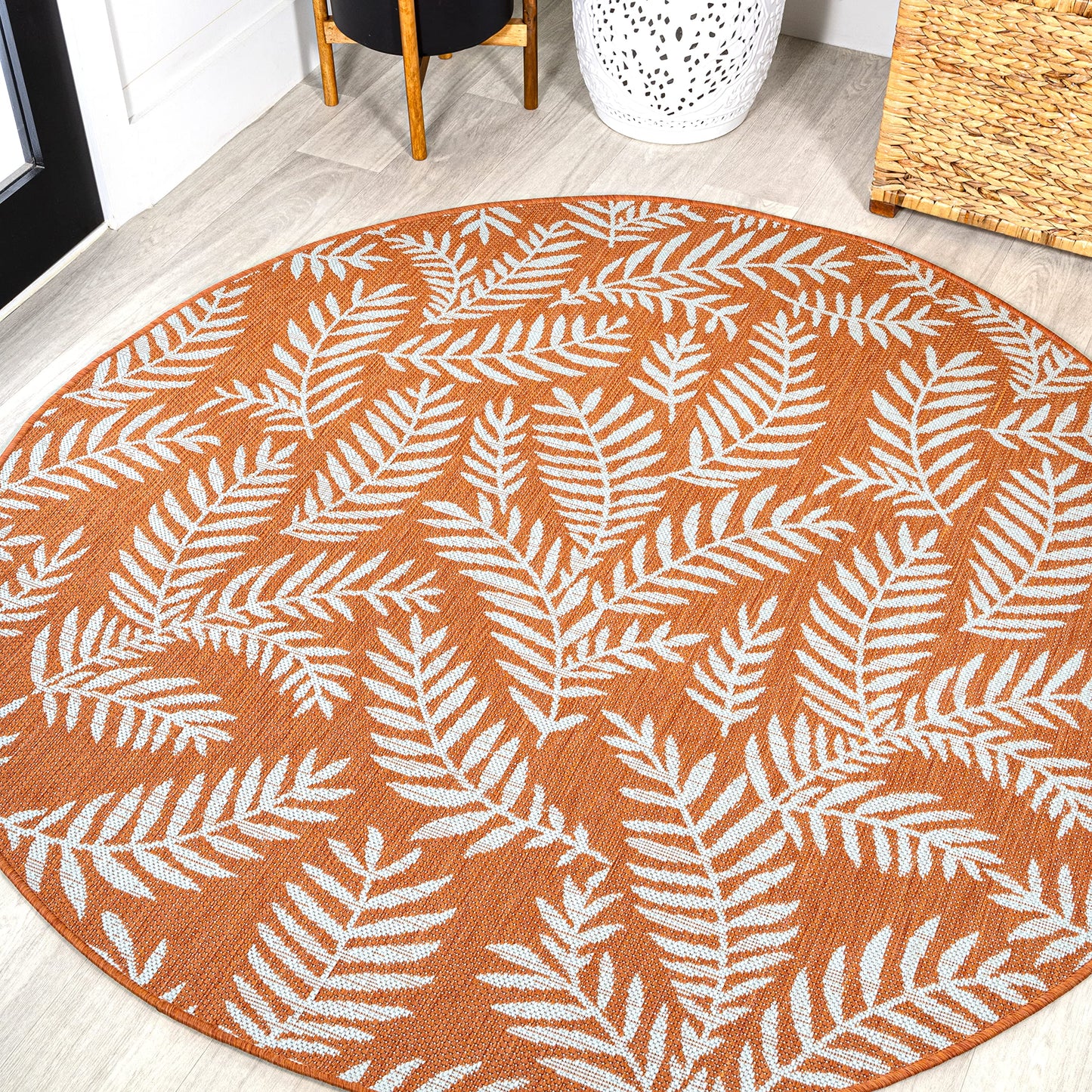 JONATHAN Y Palm Frond Indoor Outdoor Runner Rug 2X10 Orange/Cream, Nevis for Backyard, Patio, Porch, Easy-Cleaning, High Traffic, Pet-Friendly, Non-Shedding (SMB119E-210)